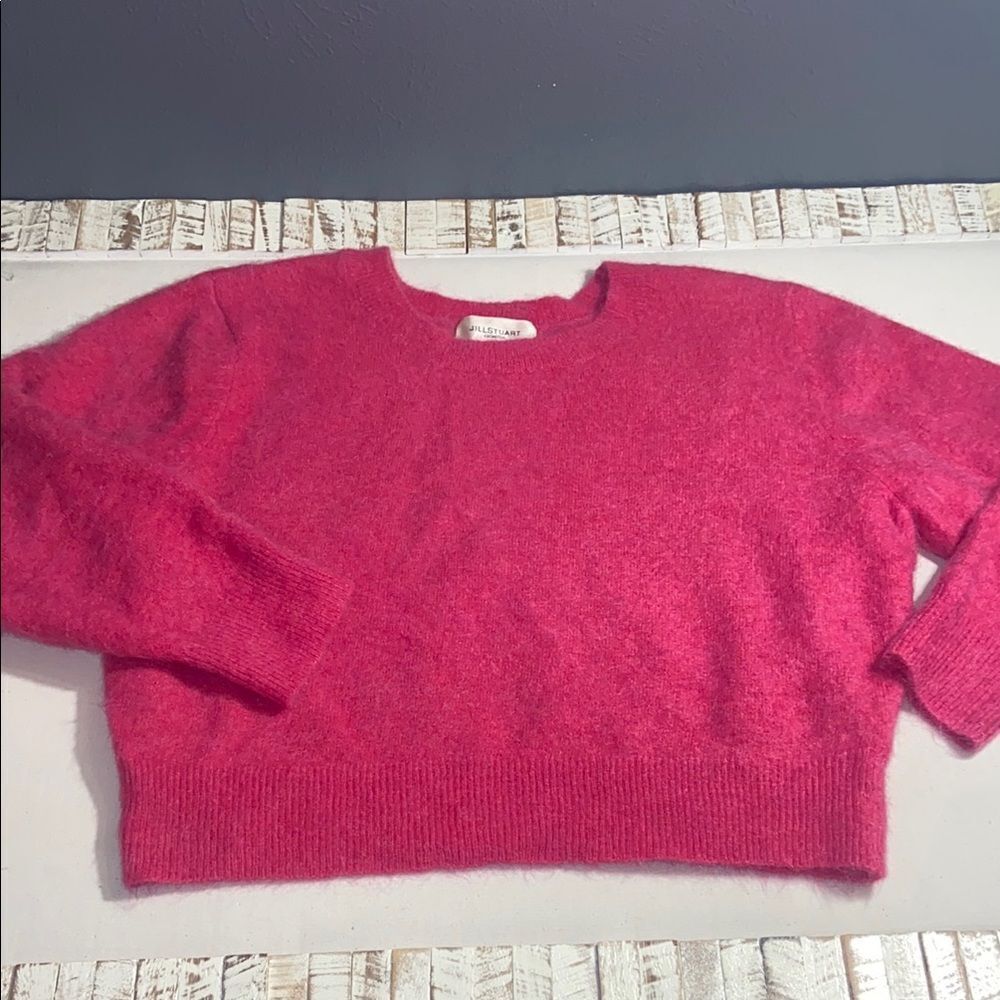 Jill Stuart Pink Crew Neck Cropped Sweater M/L